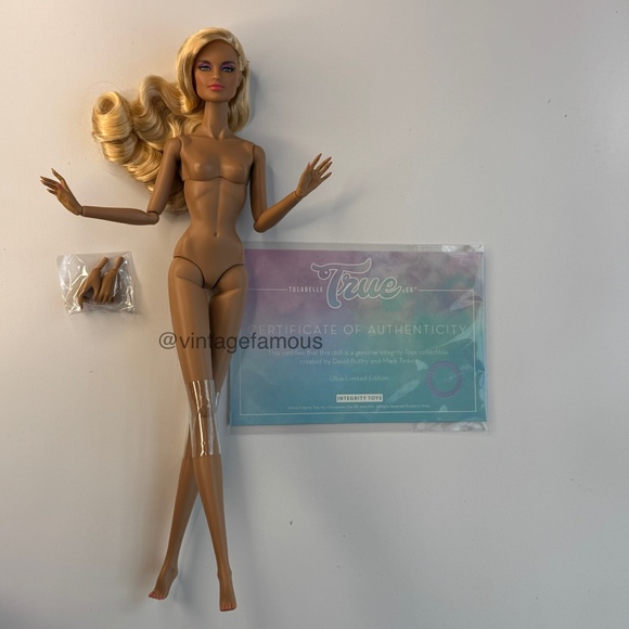 Integrity Toys Bubble Up Lark Lawrence Nude Fashion Doll Articulated True - Picture 7 of 7